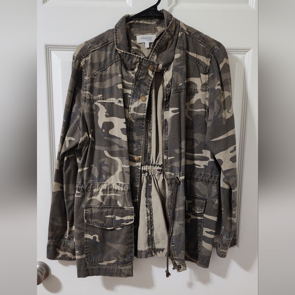 Camouflage Jacket Size XL